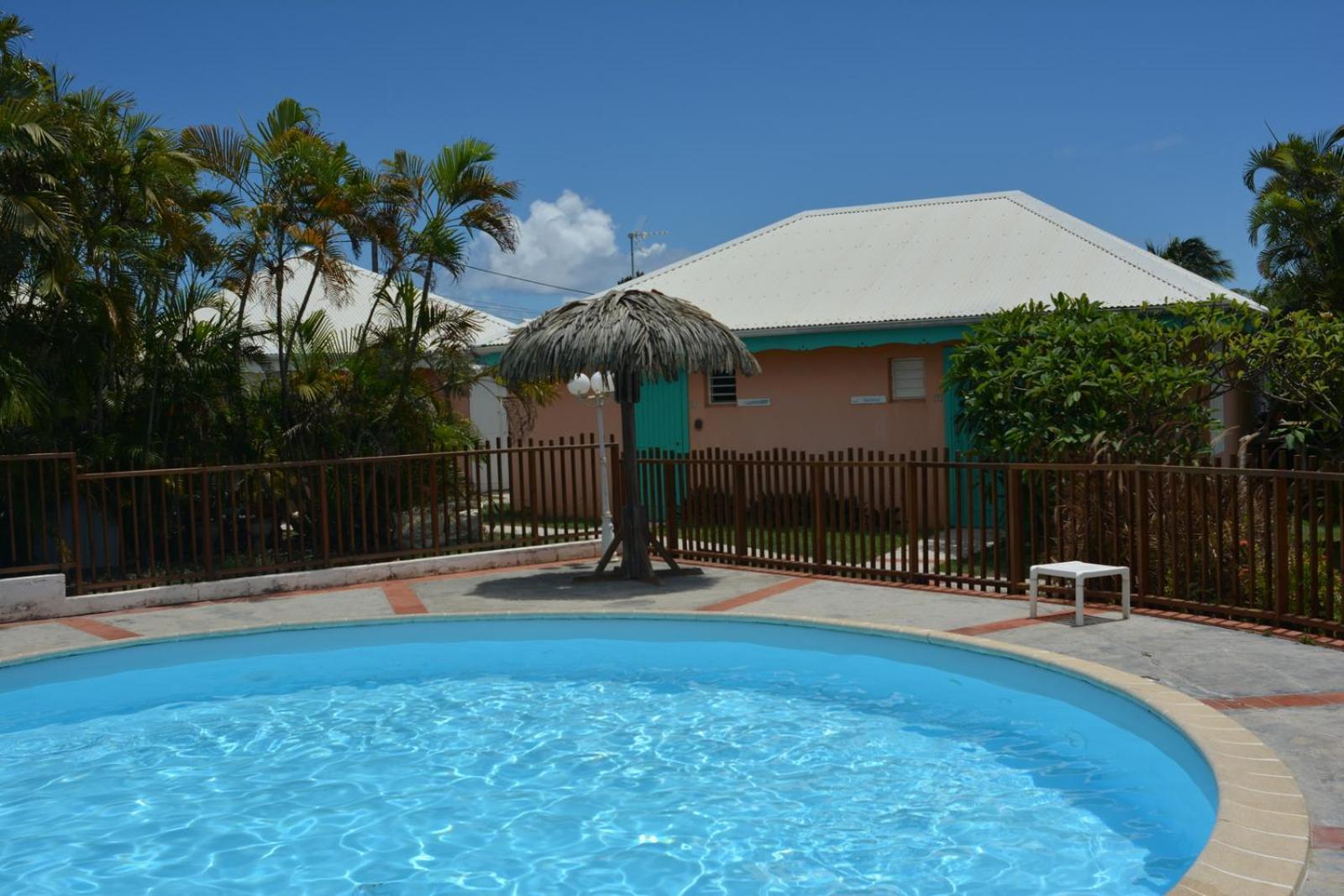 Bungalow La Papaye Bleue Residence Acces Piscine & Plage Saint-Francois  Ngoại thất bức ảnh